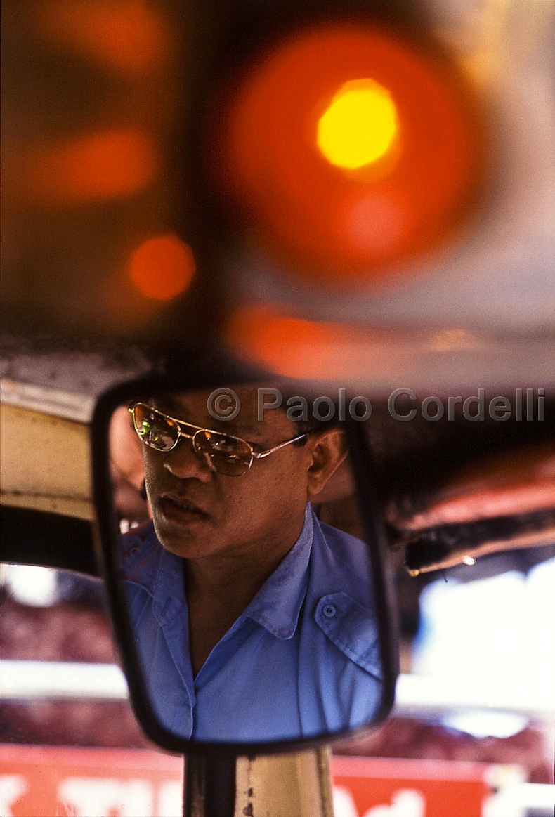 Tuk-Tuk (Motorcycle Taxi) driver, Bangkok, Thailand
 (cod:Thailand 27)